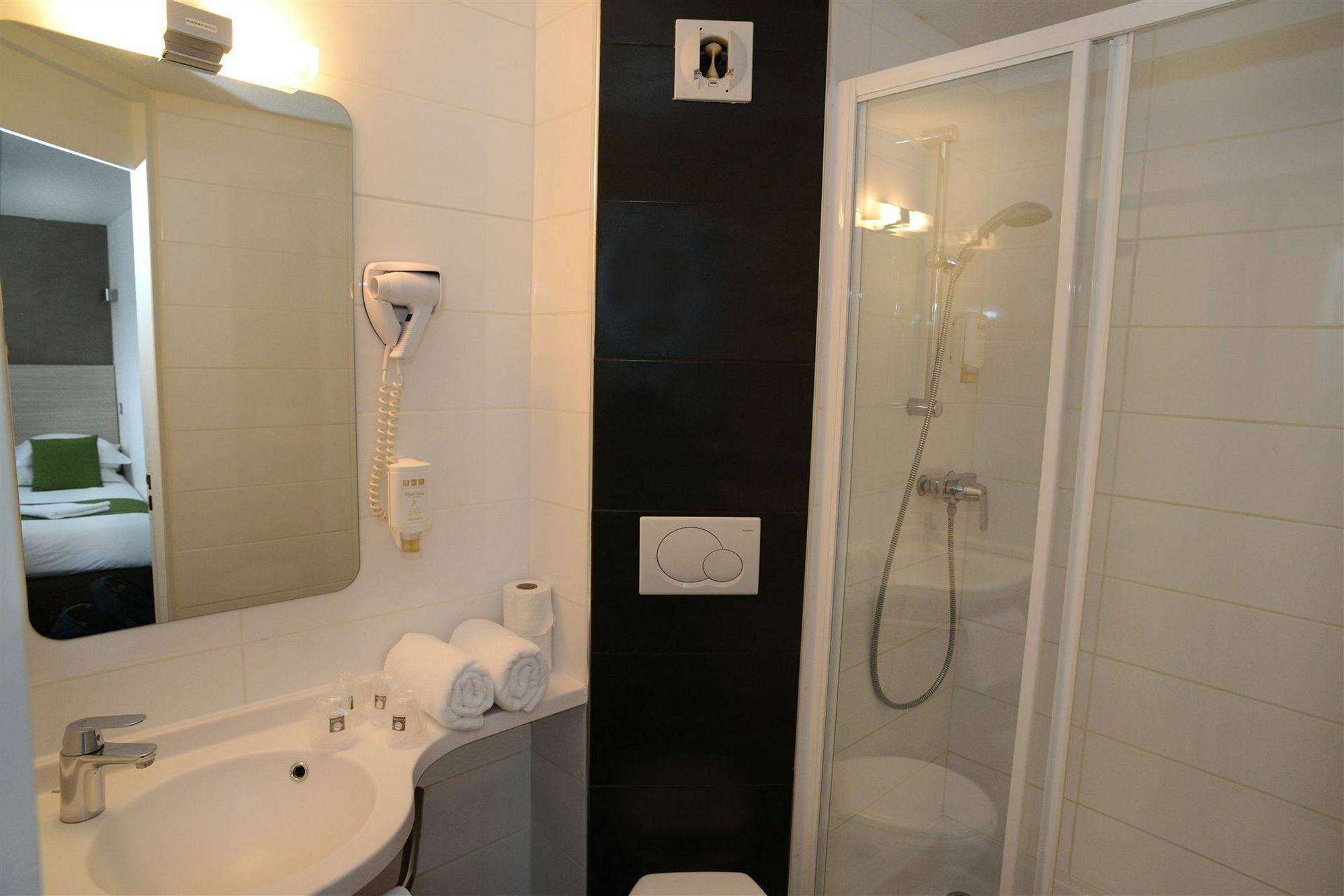 B&B Hotel Marne-La-Vallee Chelles Chelles  Kültér fotó